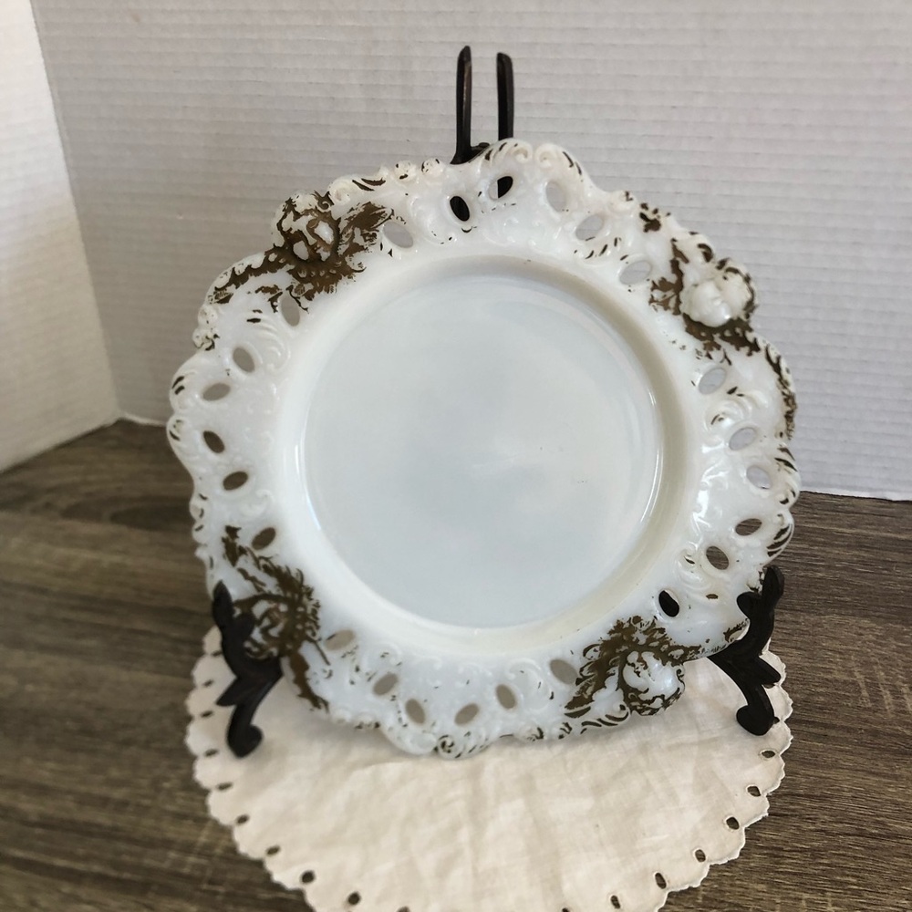 Antique Dithridge Opaline Milk Glass Cherub Plate